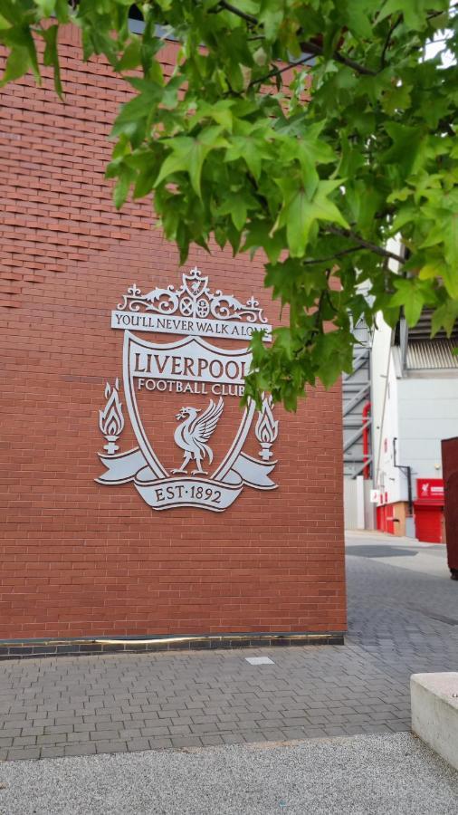 Вилла L.F.C Townhouse In Anfield Ливерпуль Экстерьер фото